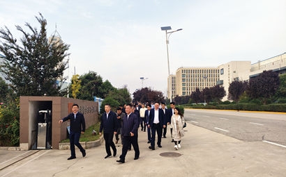 团市委、市贸促会、市青企协一行到拉斯维加斯3499集团泾河工业园考察交流