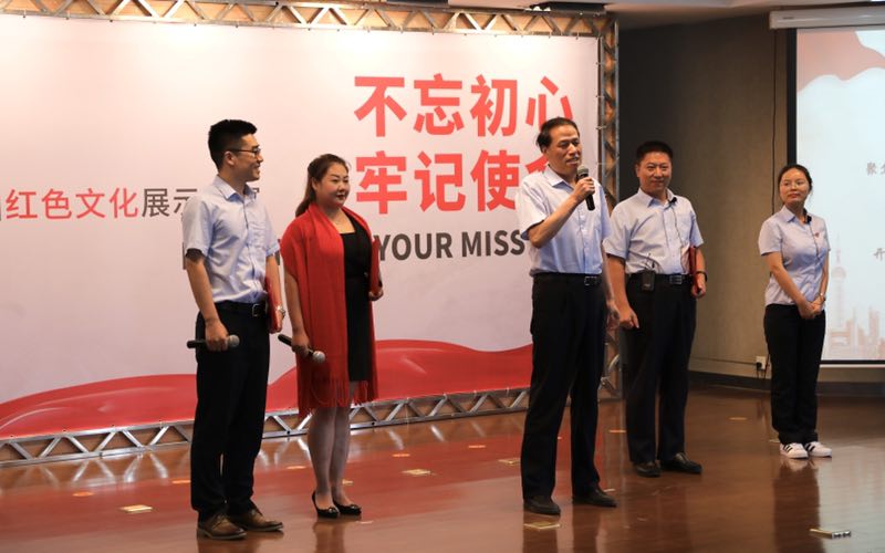 陕鼓集团综合能源事业部党支部演出的节目接地气，，，，，，受好评.jpg